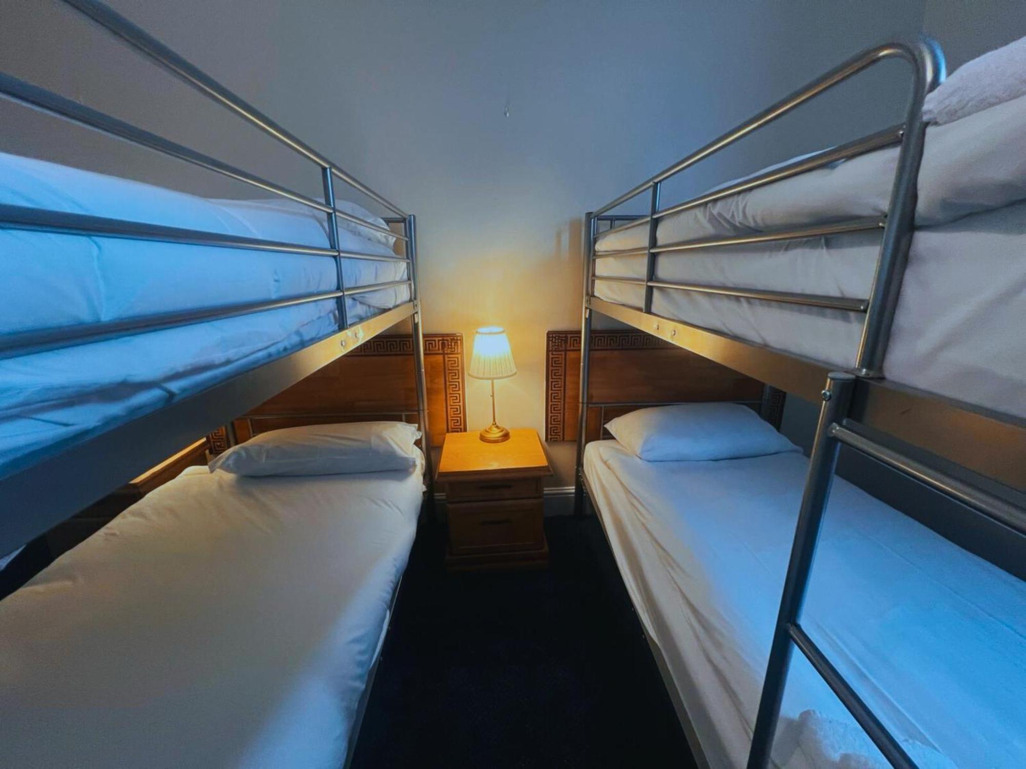 Helen'S Hotel Near Wembley Лондон Екстериор снимка